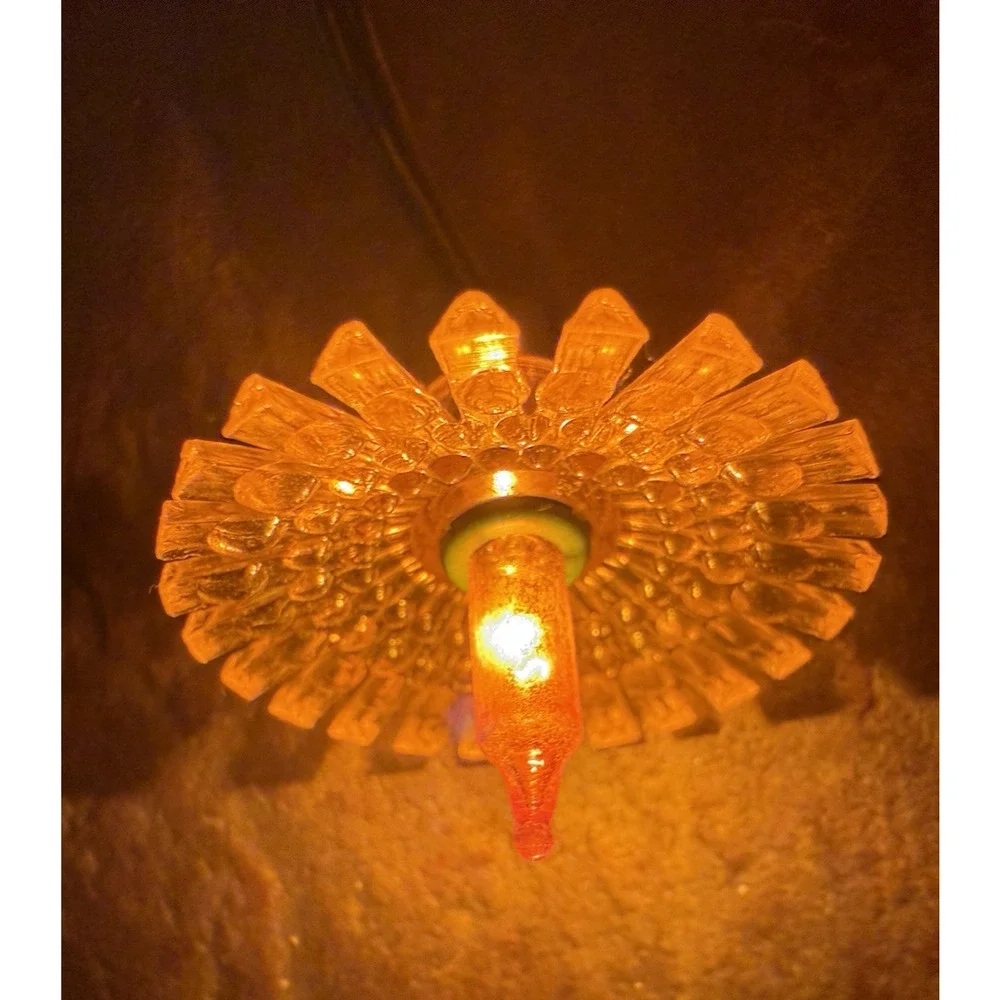 Vintage Christmas Light Reflectors 100 Plastic Starburst Atomic Retro Orange 64'
